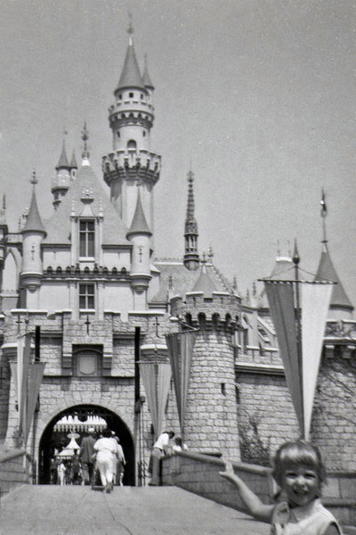 Disneyland '60 10.jpg
