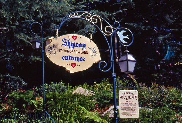 disneyland oldies 177b.jpg