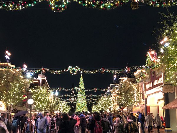 Main Street Christmas 2018.jpg