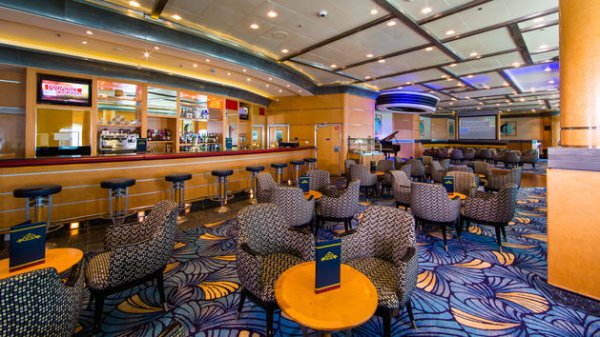 promenade-lounge-00.jpg